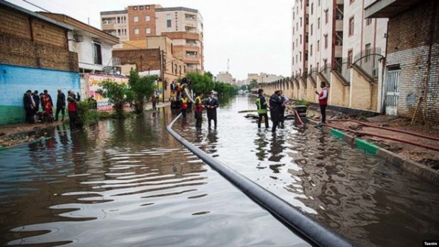 دست کم هفت نفر در سیل جنوب ایران کشته شدند