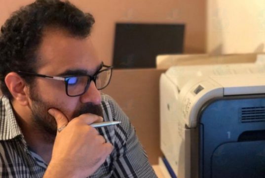 آرش گنجی، مترجم ایرانی، به ۱۱ سال زندان محکوم شده است