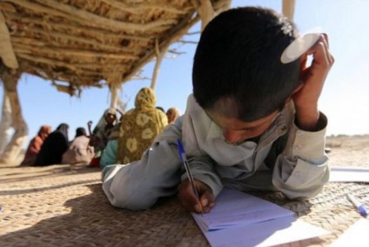 وزیر پیشین ایران: ۱۰۵ منطقه از برنامه های درسی و امکانات محروم شده اند