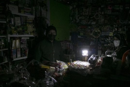 بحران کمبود برق در ۱۰ استان افزایش یافت و ریاست جمهوری قول حل مشکل را داد