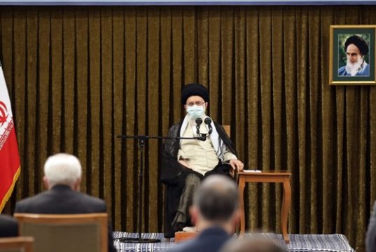 علی خامنه‌ای