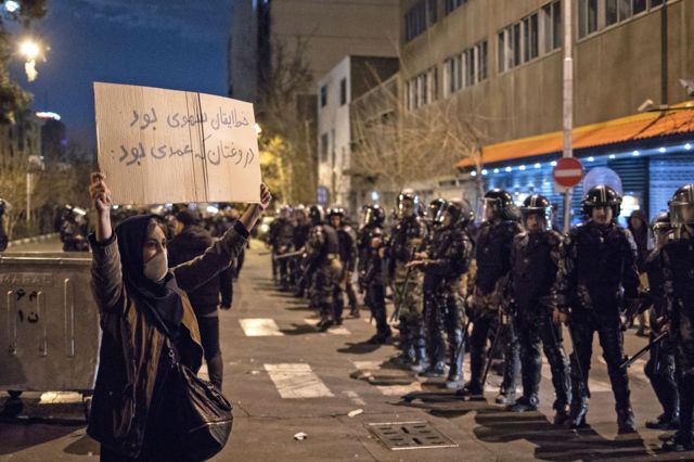 اعتراضات تهران