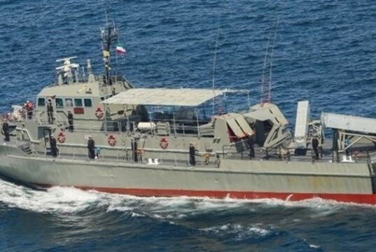 واژگونی شناور نظامی