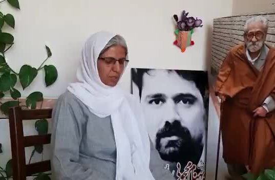 بتول حسینی