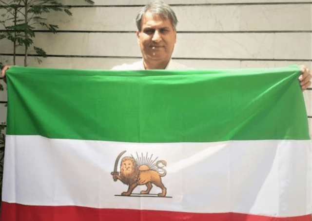 منوچهر بختیاری