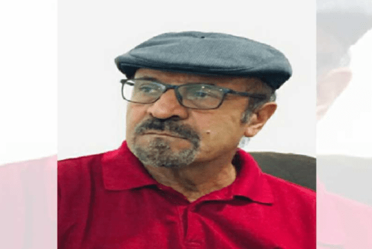 روزنامه‌نگار مخالف