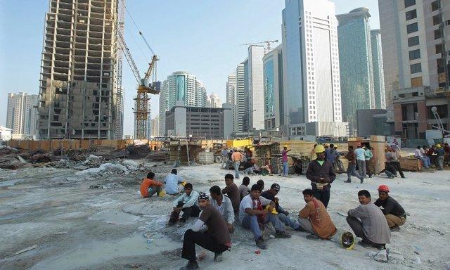 کارگران در قطر