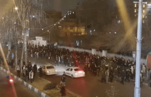 ادامه اعتراضات؛ فریاد «مرگ بر دیکتاتور» در شهرهای ایران اعتراضات