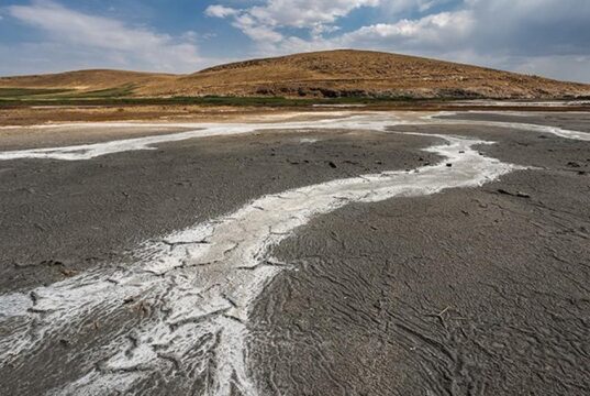 خشک شدن دریاچه ارومیه‌