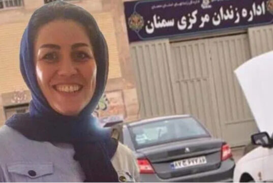 مریم اکبری منفرد، در زندان سمنان مورد ضرب و شتم قرار گرفت!