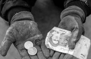 دو نفر دیگر به دلیل مشکلات معیشتی خودسوزی کردند!