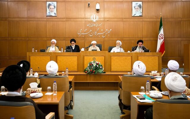 چرا خبرگان رهبری با خامنهای دیدار نکردند؟ چرا خبرگان رهبری با خامنهای دیدار نکردند؟