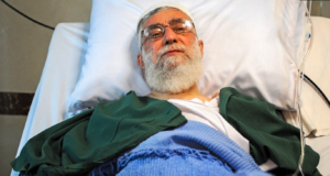 خامنه‌ای تحت عمل جراحی قرار گرفت