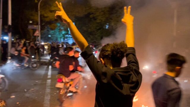 ماموران بازداشت مهسا بر روی لباس‌شان دوربین داشتند!