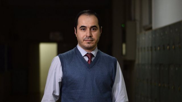 حسین رونقی آزاد و به بیمارستان منتقل شد