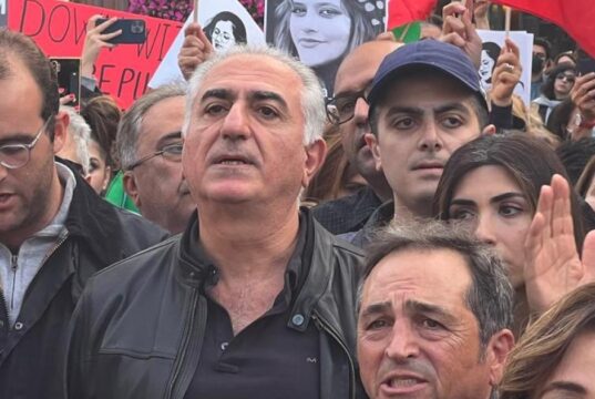 شاهزاده رضا پهلوی:‌ لشکرکشی و کشتار مردم غیرمسلح، نشانه‌ی درماندگی و ناتوانی رژیم در برابر انقلاب ملی و اراده میهنی شماست