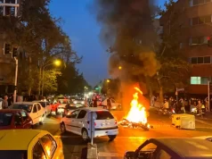 کشته شدن یک بسیجی حین بازداشت معترضان