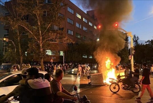 تظاهرات مردم ايران در اعتراض به اعدام محسن شکاری