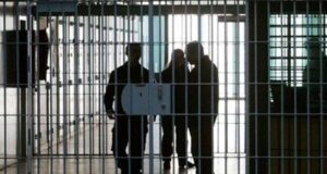 یک زندانی در جریان درگیری در زندان مرکزی کرج کشته شد