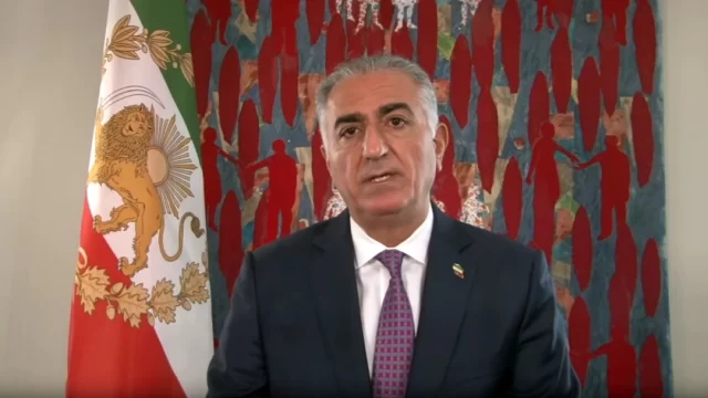 شاهزاده رضا پهلوی: کیان پیرفلک می‌توانست انیشتین یا خوارزمی بشود