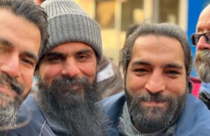 دیدار عباس دهقان، درویش گنابادی با دختر پنج سالهاش پس از پنج سال زندان دیدار عباس دهقان، درویش گنابادی با دختر پنج سالهاش پس از پنج سال زندان