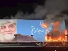 اعتراضات شبانه؛ تداوم به آتش کشیدن بنرهای سلیمانی