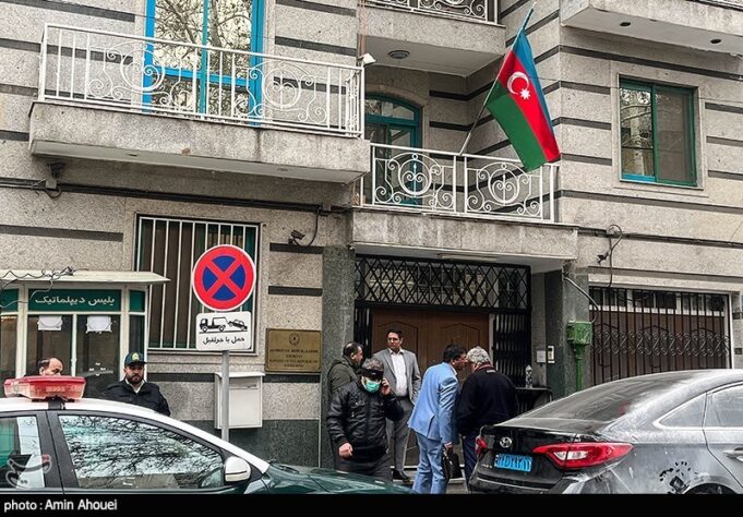 تخليه سفارت جمهوري آذربايجان در تهران