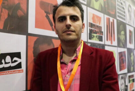 خودکشی یک منتقد سینما و فیلمساز پس از آزادی از زندان