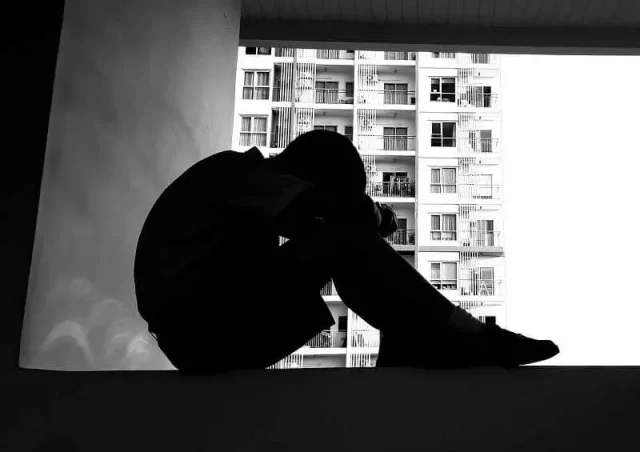 علت افسردگی در زنان چیست؟