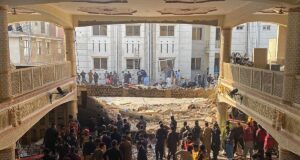 فوری؛ انفجار در مسجدی در پیشاور