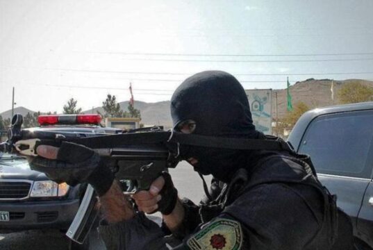 کشته شدن دو مامور نیروی انتظامی در بمپور