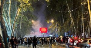 اعتراضات شبانه/ شعار "مرگ بر خامنه‌ای، لعنت بر خمینی" در مشهد، شهر زادگاه خامنه‌ای و رئیسی