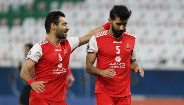 درگیری جنجالى دو پرسپولیسی در زمین مسابقه