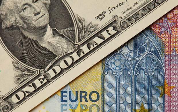 دلار در ایران به مرز ۵۰ هزار تومان رسید