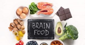 غذاهایی برای تقویت حافظه و بهبود عملکرد مغزی