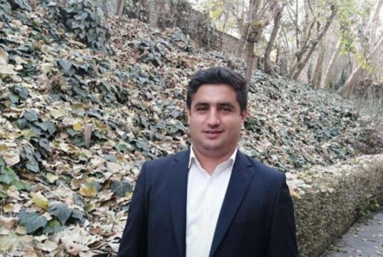 ترور اکبر لیموچی، مدیر مسئول روزنامه توسعه جنوب، در ایذه: زندگی او به پایان رسید با تلقی گلوله مرگبار