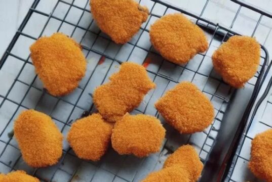 راهنمای کامل برای تهیه ناگت مرغ لذیذ و خانگی به سبک رستوران