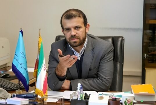 پس از اظهارات جنجالی درباره فروش جزایر ایران؛ مدیرکل بیمه‌های اجتماعی وزارت کار از سمت خود برکنار شد