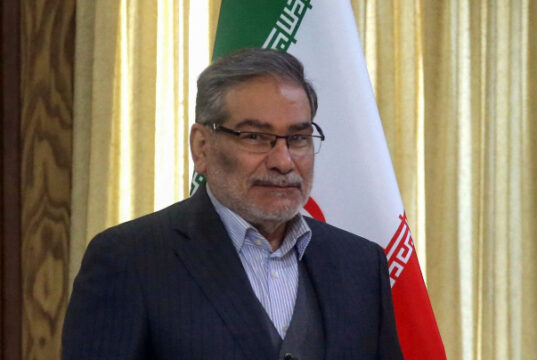 چرا شمخانی از دبیری شورای عالی امنیت کناره‌گیری كرد؟