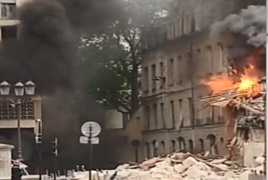 انفجار مهیب در ساختمانی در مرکز پاریس