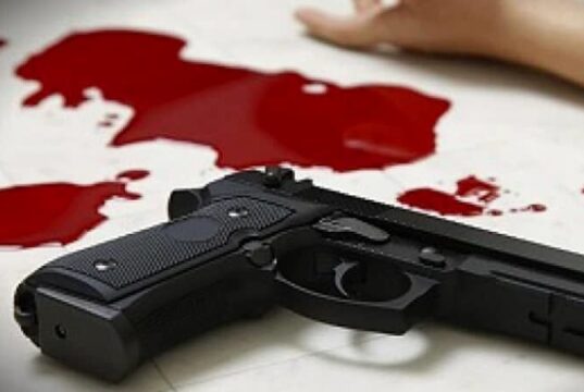 تاریکی های گذشته: راز قتل پدر یک خانم مجری معروف!