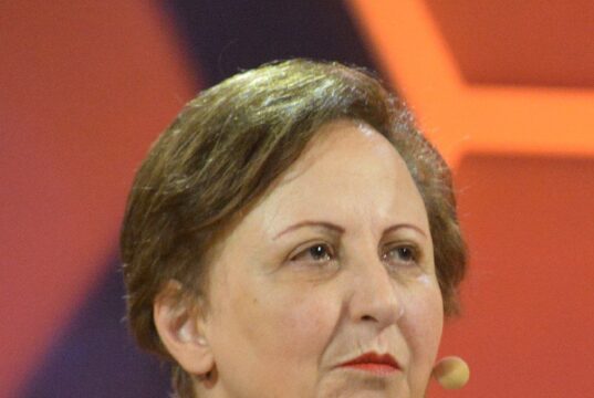شیرین عبادی جایزه دیگری را گرفت
