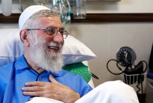 آیا خامنه‌ای در سلامتی کامل است؟