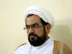 جوانی به نماینده شادگان بنزین ریخت و قصد داشت او را آتش بزند، اما فندک فعال نشد