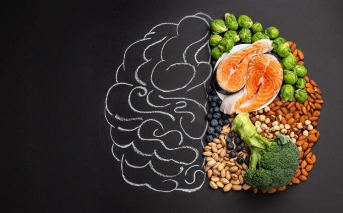 غذا و حافظه: راهکارهای تمرکز و تقویت عملکرد شناختی از طریق تغذیه مناسب