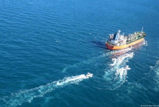 توقیف دو شناور خارجی به اتهام قاچاق سوخت توسط سپاه پاسداران