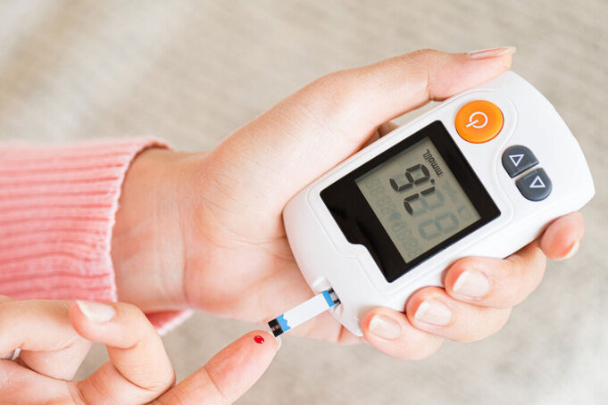 دیابت در کودکان: علائم تشخیصی و راه‌های موثر مقابله