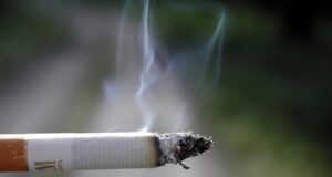 افزایش ۱۳۳ درصدی مصرف سیگار توسط دختران ۱۲ تا ۱۵ ساله در ایران!