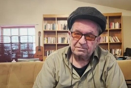 دادگستری البرز: داریوش مهرجویی و همسرش با ضربات چاقو به وحشیانه قتل رسیدند