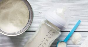 ضوابط جدید: تهیه شیر خشک با ارائه کد ملی نوزاد از ۲۰ مهر